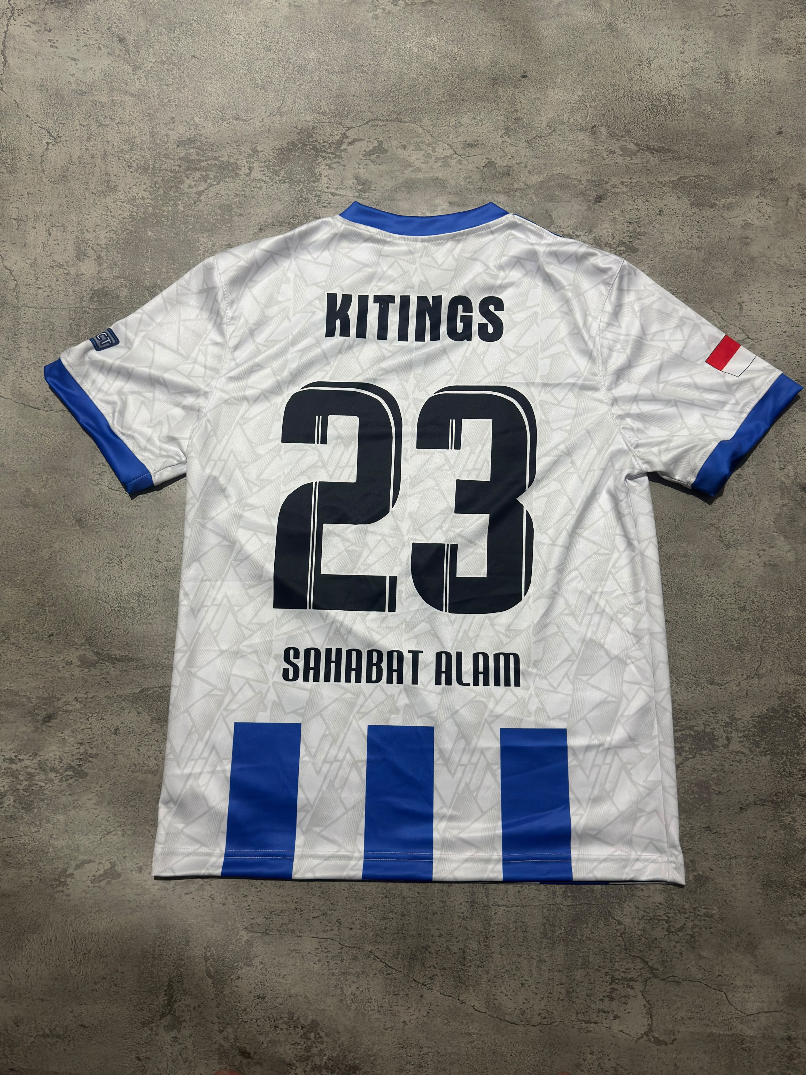 Foto detail Jersey Garis Biru Putih
